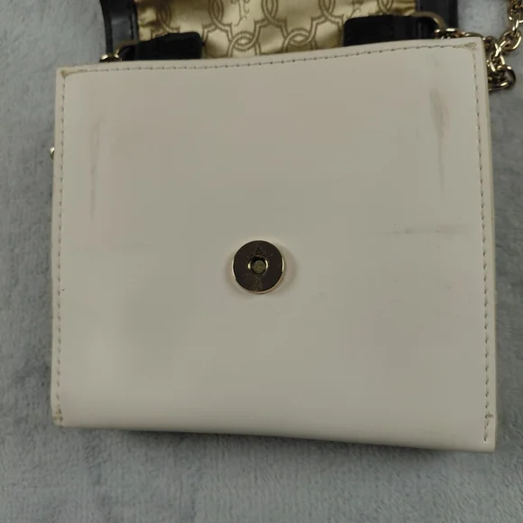 Ivanka Trump Small Purse - Picture 5 of 13